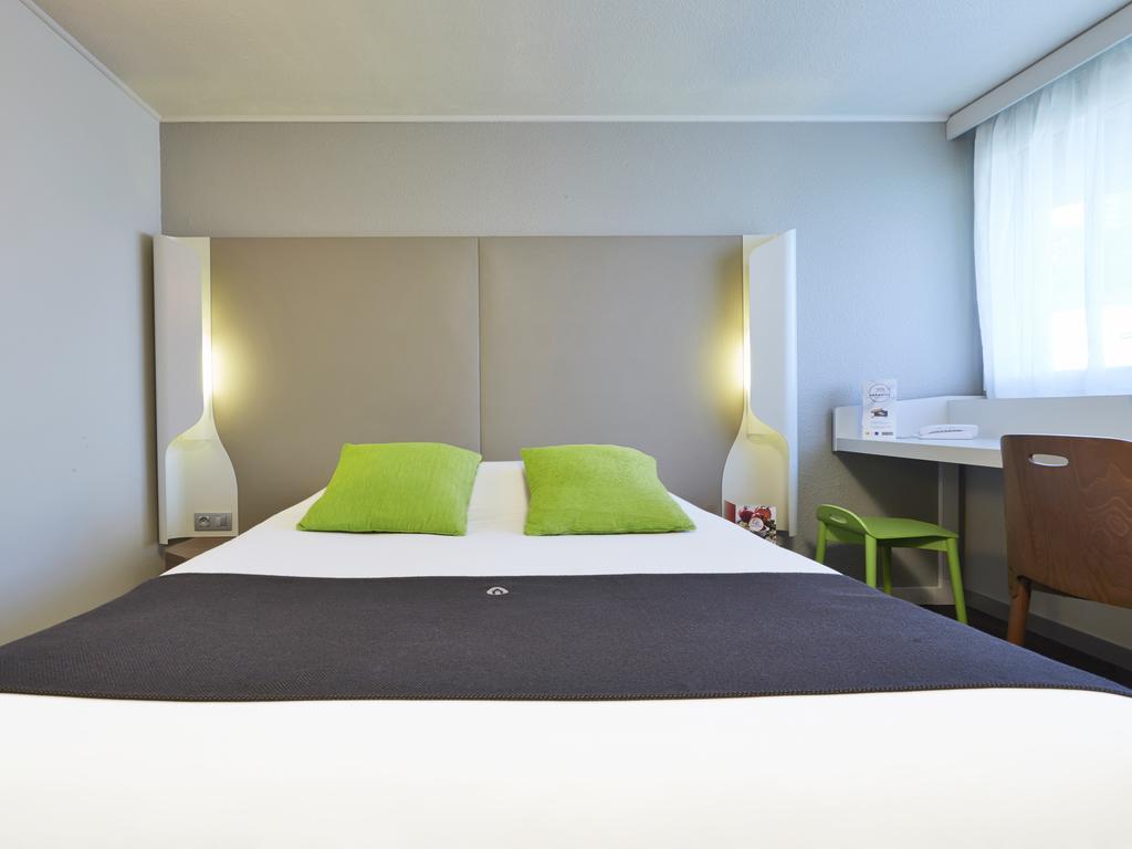 Hotel Campanile Bollene A7 Exteriér fotografie