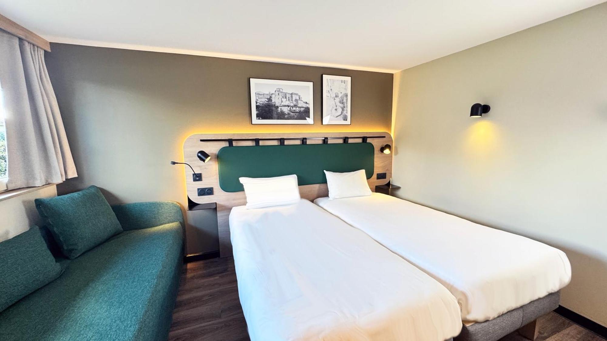Hotel Campanile Bollene A7 Exteriér fotografie