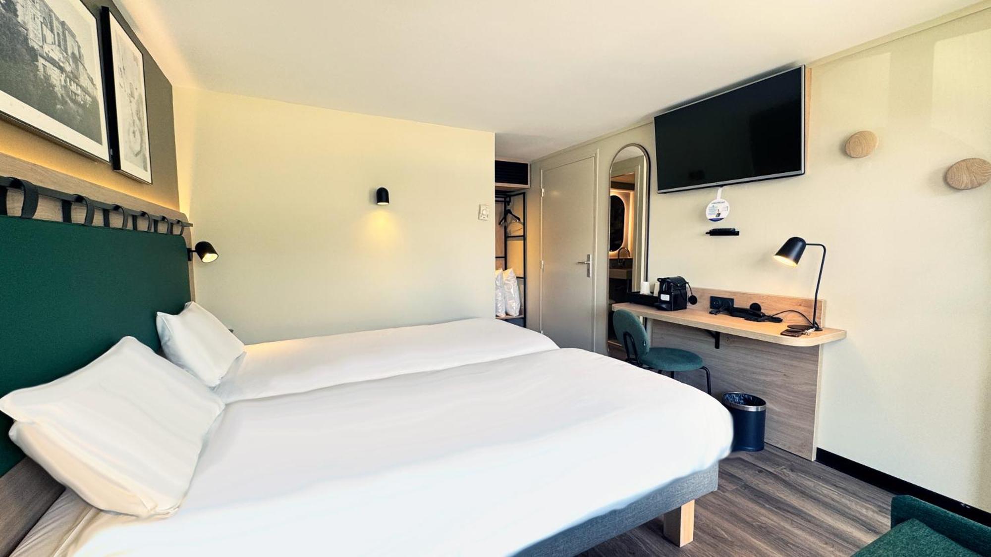 Hotel Campanile Bollene A7 Exteriér fotografie